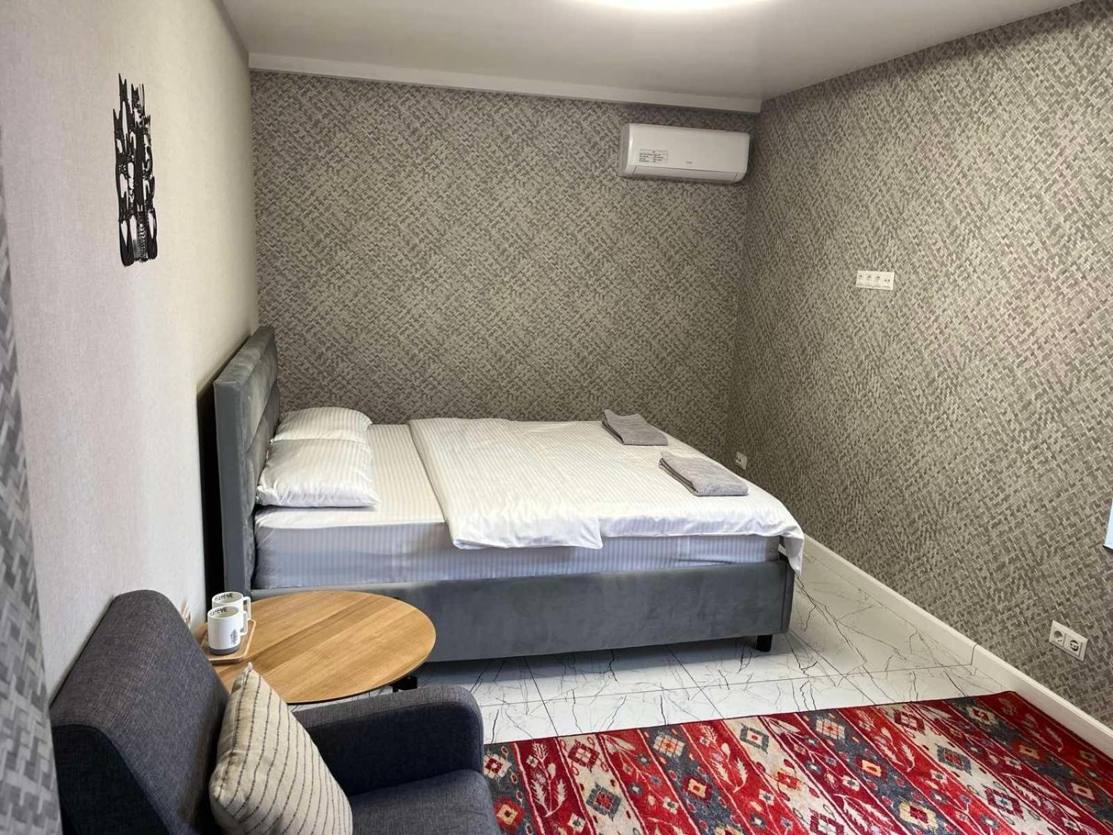 77/5 * Chisinau
