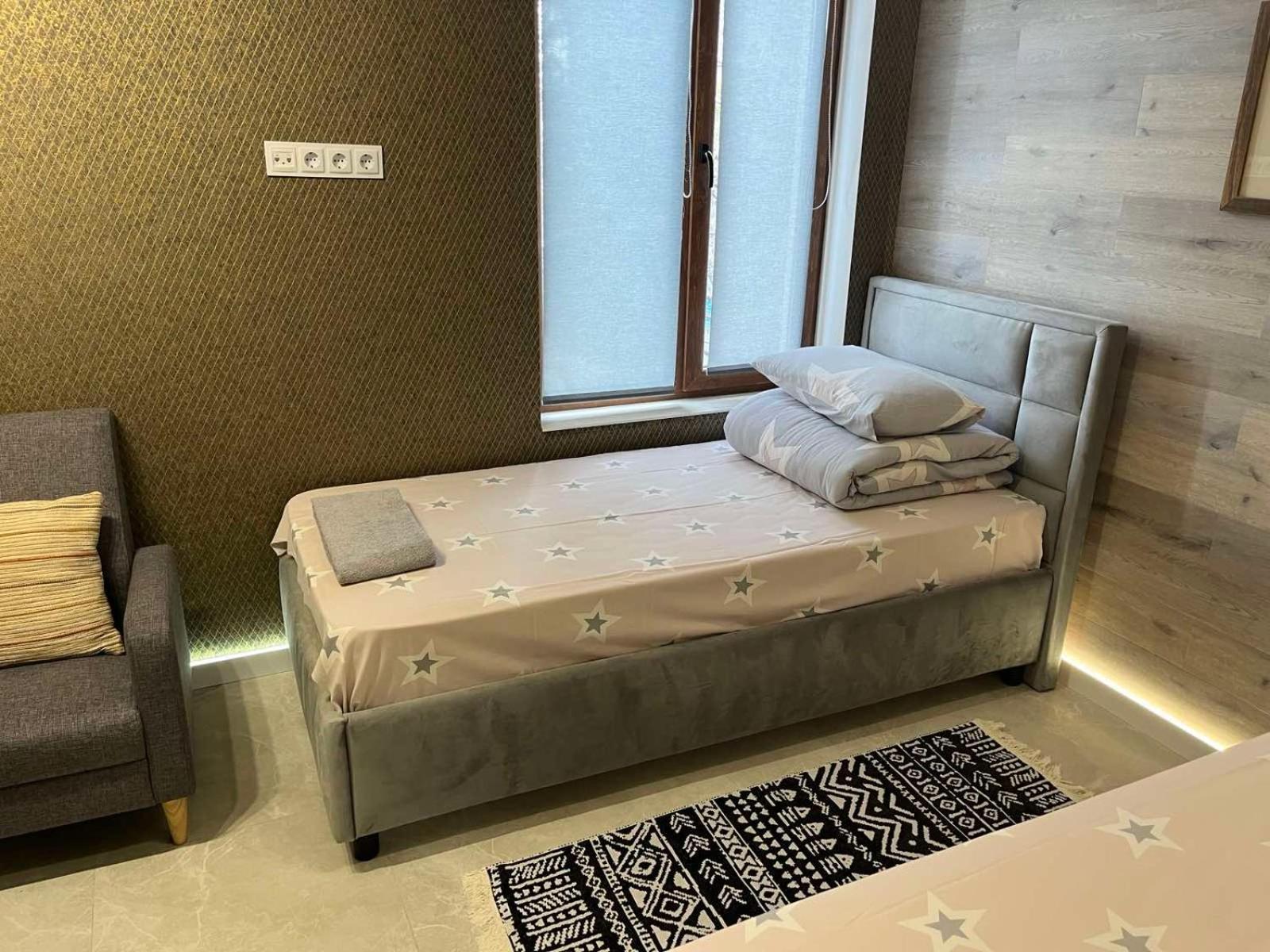 77/5 * Chisinau